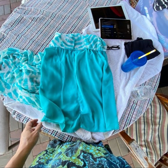 Guess Los Angeles  long aqua and white spaghetti strap elastic waist dress sz L - Picture 6 of 13